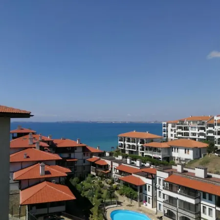 Sea View Studio In 4-star Garden Of Eden, 아파트
