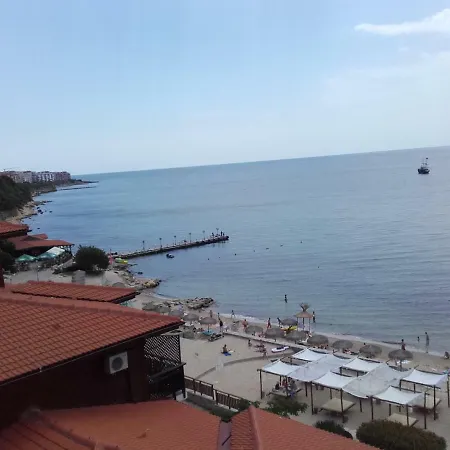Sea View Studio In 4-star Garden Of Eden, 아파트